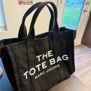 Used women’s Marc Jacobs The Canvas Medium Tote Bag in black